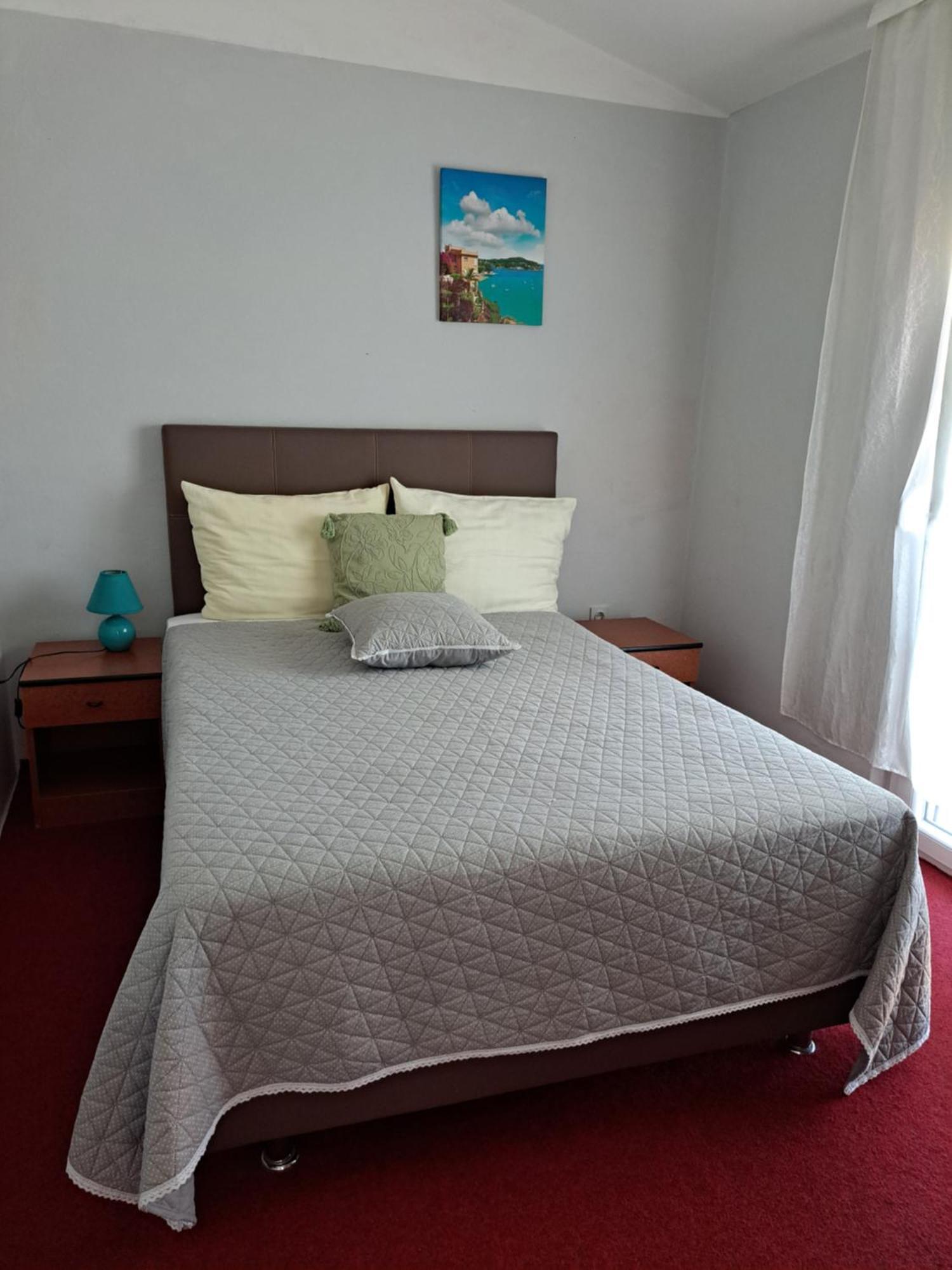 Apartmani Svitlana Sukosan Bagian luar foto